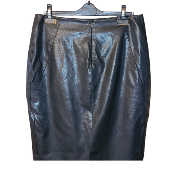 Imperial Black Midi Skirt - Picture 4 of 11